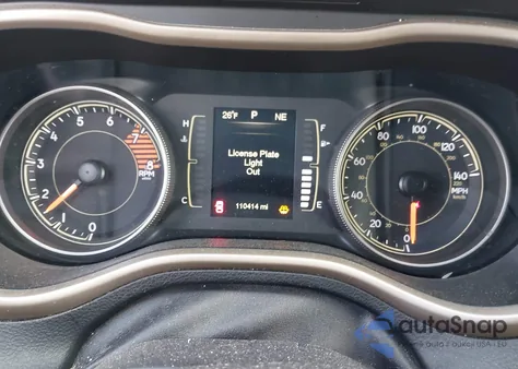 2016 Jeep Cherokee 75Th Anniversary from USA, damaged, VIN 1C4PJMCS5GW277024